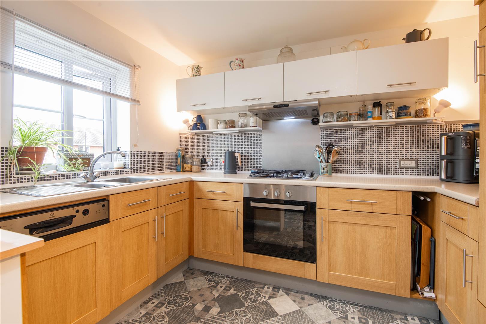 3 bed property in Welbeck Crescent, Preston